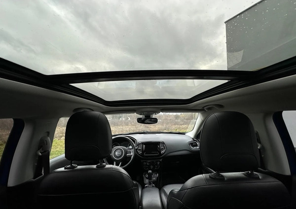 Jeep Compass cena 79999 przebieg: 98469, rok produkcji 2019 z Piaseczno małe 631